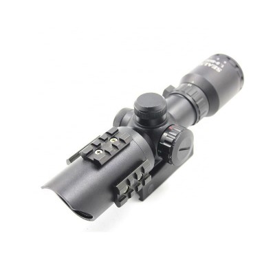 Tactical 1.5-5x32 illuminated compact riflescope with tri-rail